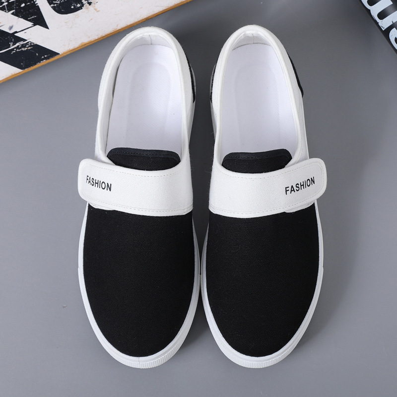 ✲R002 Black White