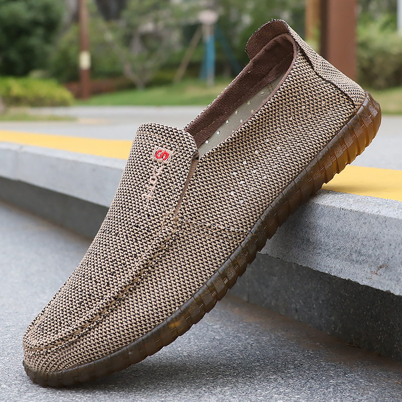 Leichte, atmungsaktive Slip-on-Freizeitschuhe für Herren 3