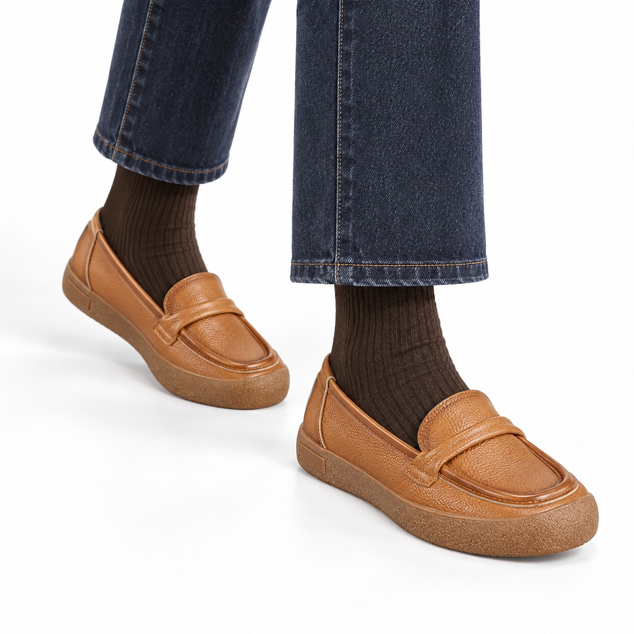 Women's Full-Grain Leather Chunky-Sole Loafer Flats 1