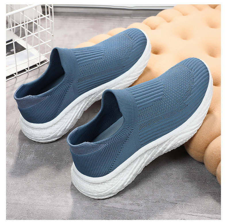 Atmungsaktive Slip-on-Freizeitschuhe aus Strick für Damen detail 17
