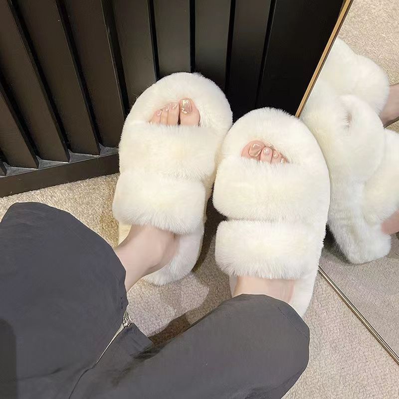 Chaussons douillets en peluche à bout ouvert pour femme 4