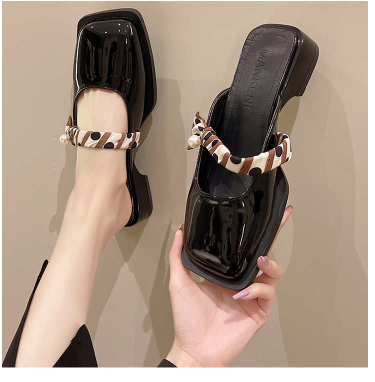 Women's Elegant Square-Toe Low-Block-Heel Slip-On Slippers detail 2