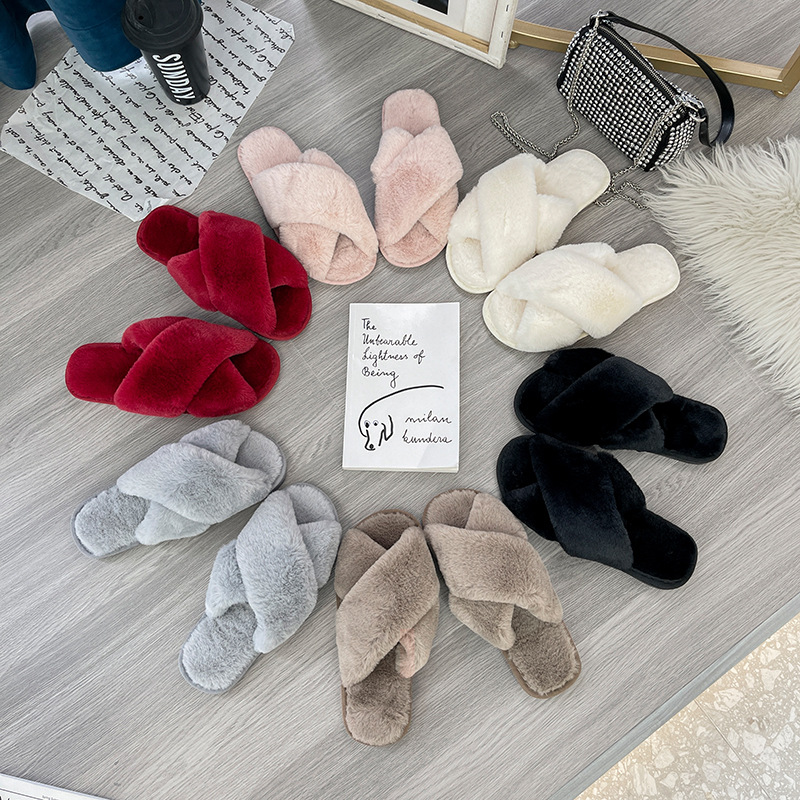 Pantuflas de felpa suaves para mujer con puntera abierta 2