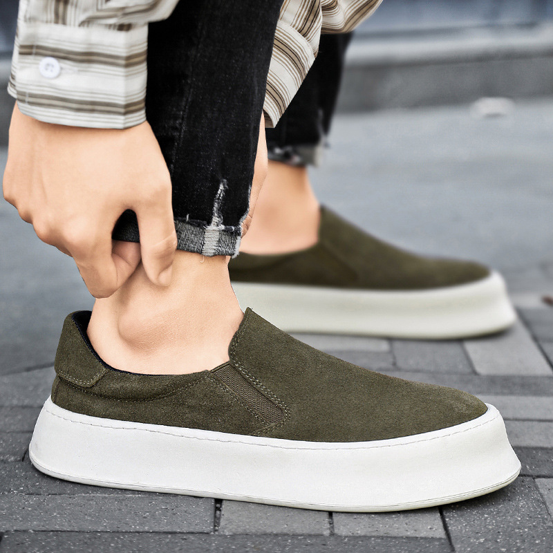 Herren Plateau-Slip-On-Freizeitschuhe aus Wildleder-Optik detail 10