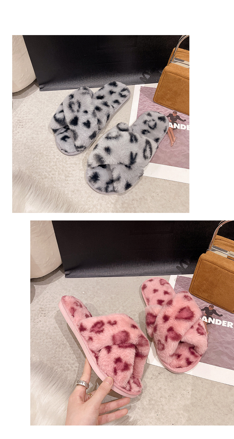 Pantofole aperte in morbido peluche da donna detail 13