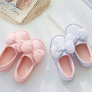 Pantuflas de casa para mujer en suave algodón transpirable slip-on detail 5