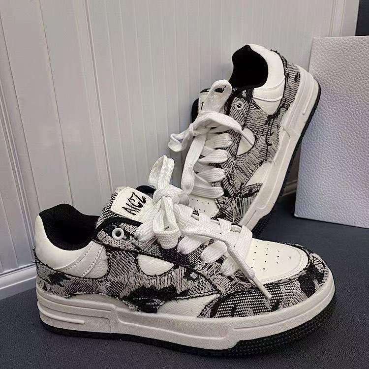 Unisex Skateschuhe aus Canvas mit Distressed-Look & Chunky-Plateau detail 6