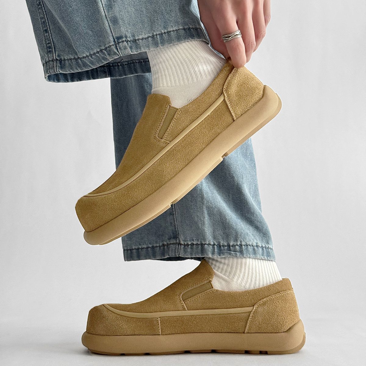 Casual slip-on herenschoenen van suède detail 4