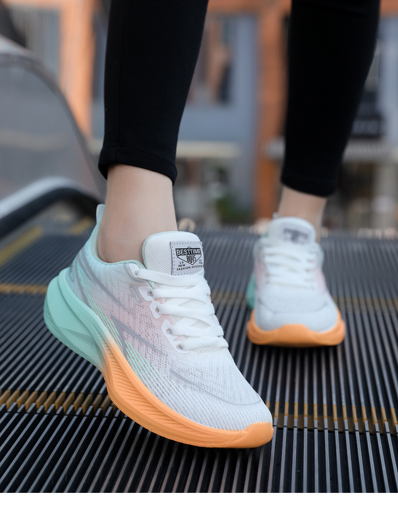 Atmungsaktive gedämpfte Herren-Laufschuhe mit Schnürung detail 7