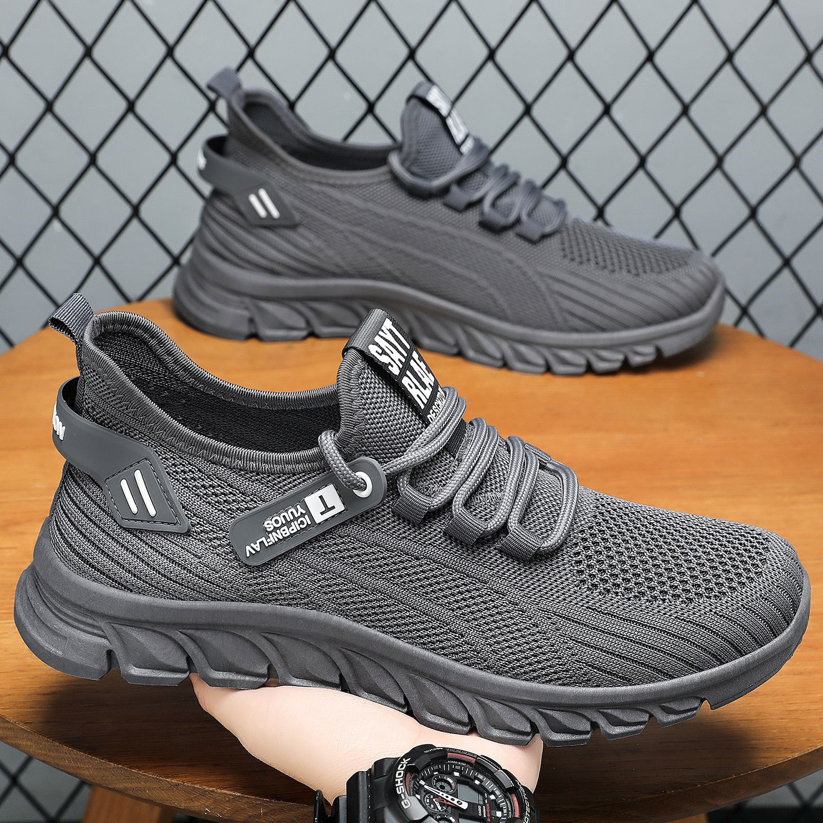 Lichte en ademende mesh hardloopschoenen voor heren 3