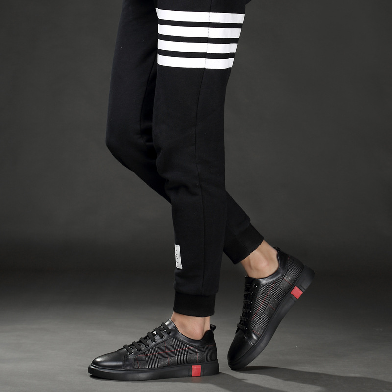 Herren-Freizeitschuhe aus Leder zum Schnüren mit Karomuster 5