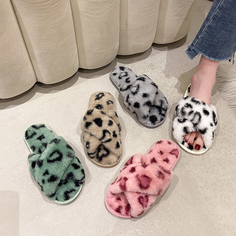 Chaussons douillets en peluche à bout ouvert pour femme