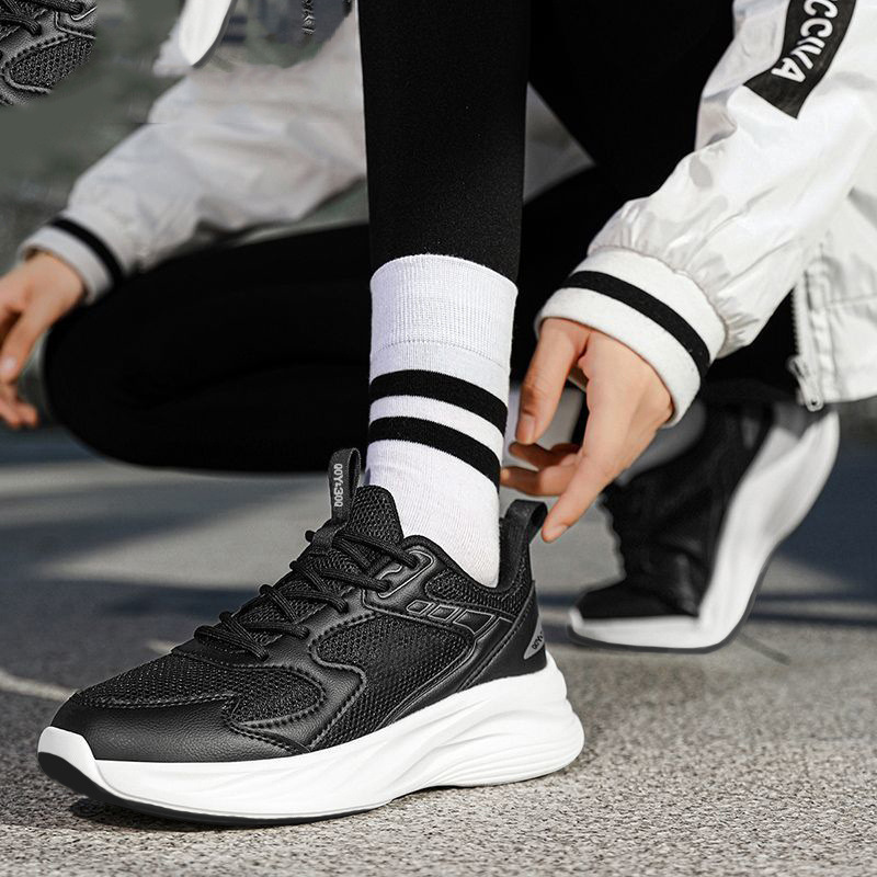 Unisex atmungsaktive gedämpfte Laufschuhe aus Mesh 4