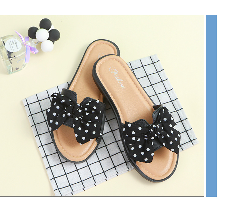 Pantuflas planas de meter para mujer con lazo de lunares detail 6