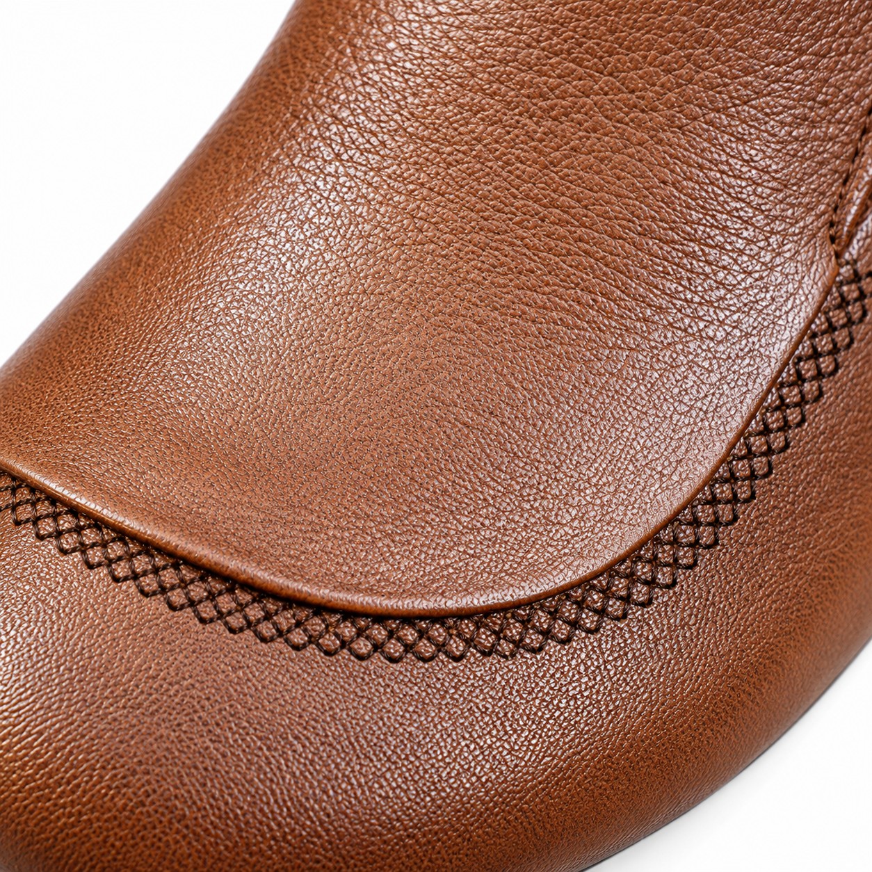 Women's Full-Grain Leather Moc-Toe Slip-On Flats 8