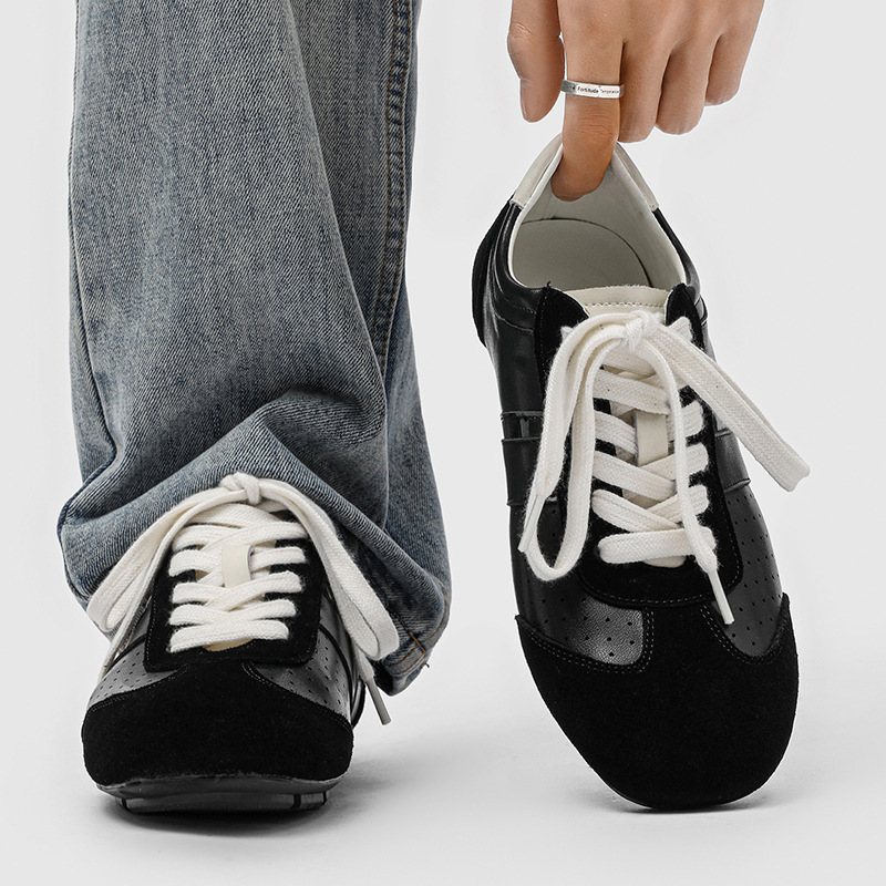 Atmungsaktive, leichte Freizeitschuhe für Herren mit Schnürung 5