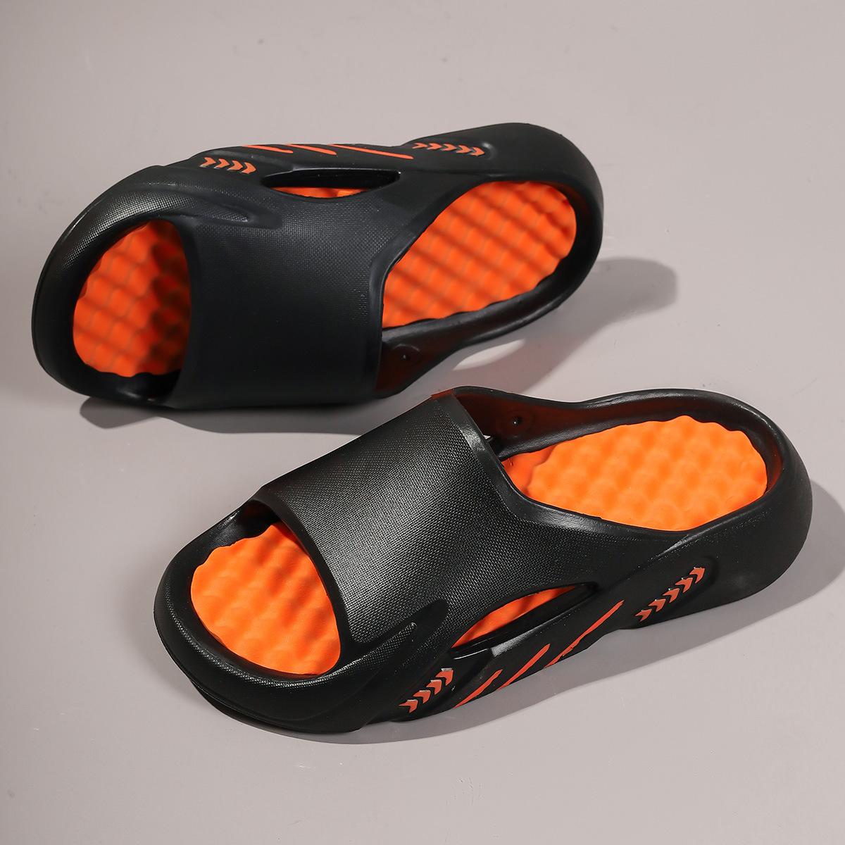 Pantofole unisex imbottite e leggere in EVA a punta aperta detail 10