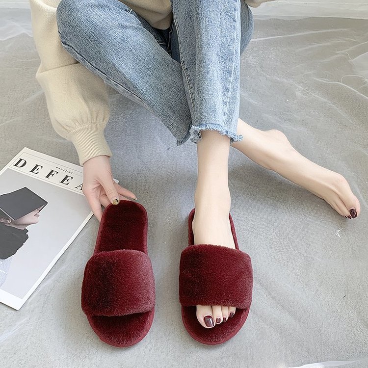 Chaussons douillets en peluche à bout ouvert pour femme 4