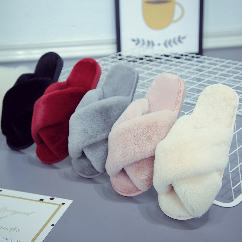 Chaussons douillets en peluche pour femme à bout ouvert