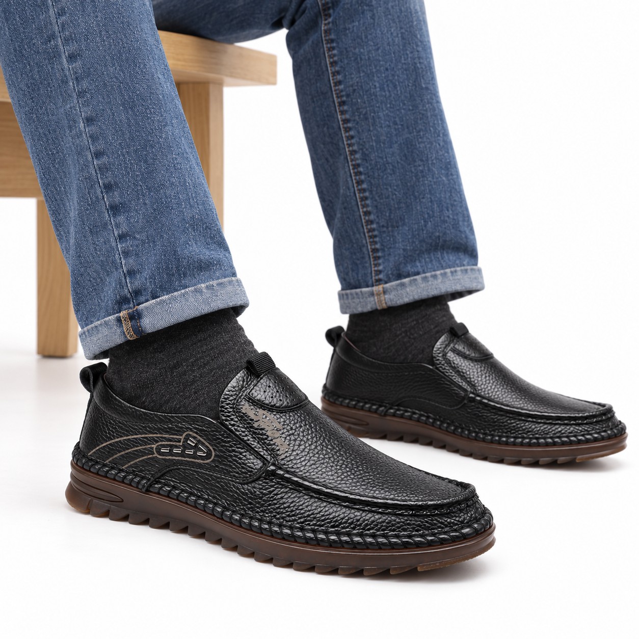 Men's Full-Grain Leather Elastic-Gore Slip-On Casual Shoes 3
