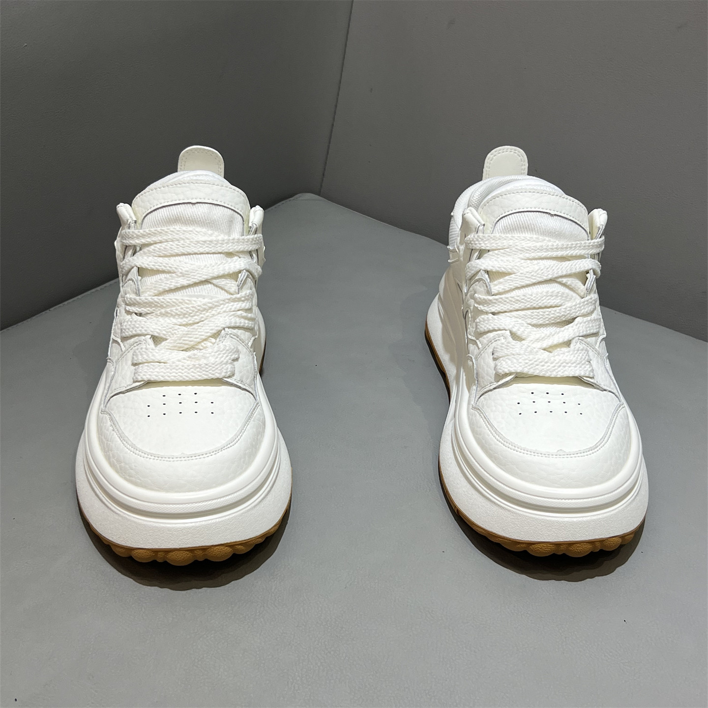 Baskets casual unisexes à plateforme et lacets detail 10