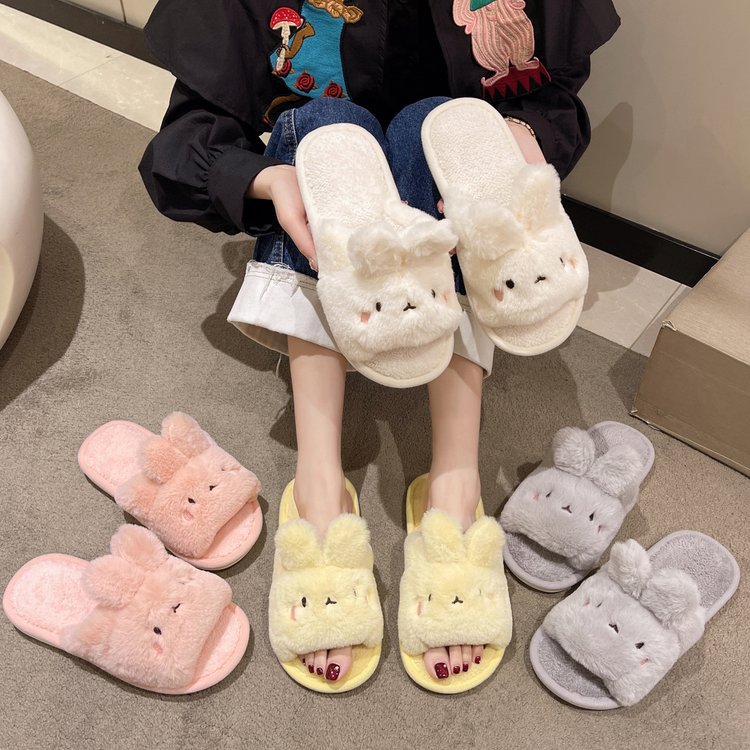Women's Cozy Plush Open-Toe Slippers detail 2