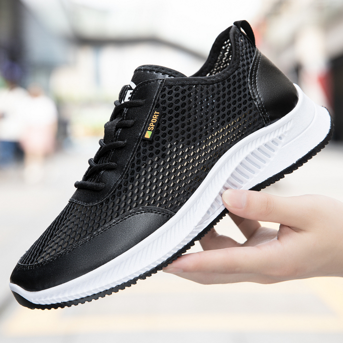 Atmungsaktive & leichte Freizeitschuhe für Herren aus Mesh 4