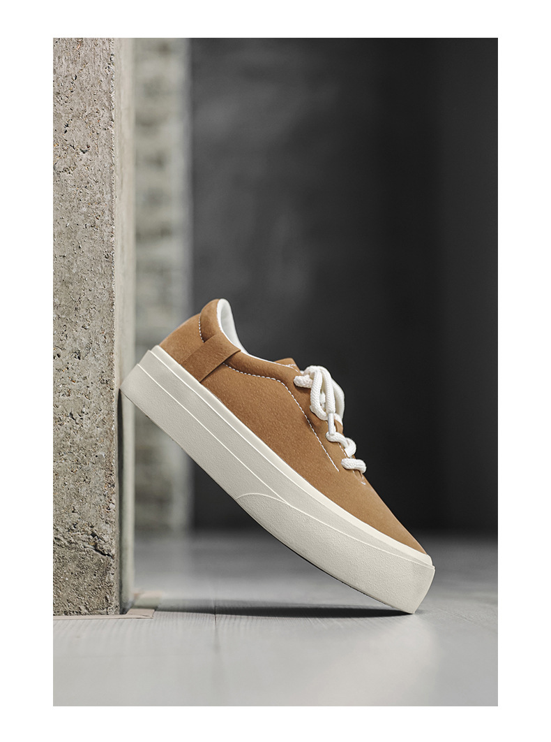 Herren-Freizeitschuhe aus Wildleder mit Plateausohle und Schnürung detail 8
