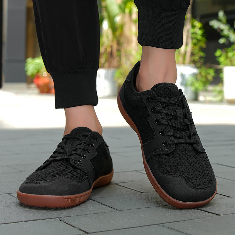 Atmungsaktive, leichte Freizeitschuhe für Herren mit Schnürung 4