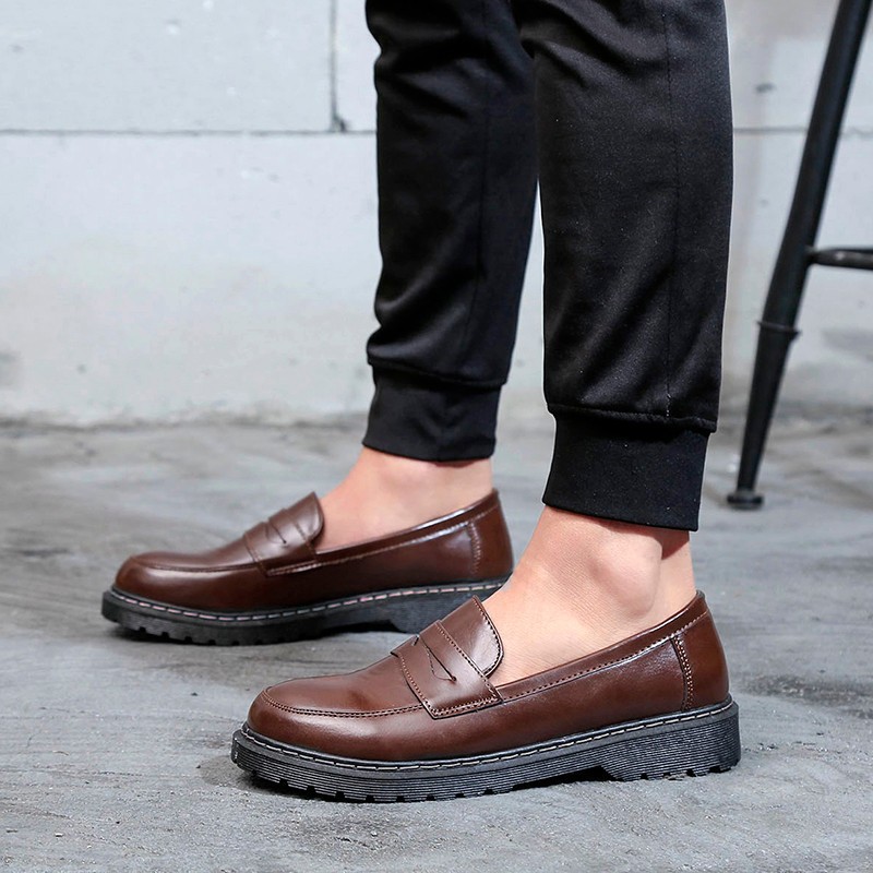 Unisex Vintage Slip-On PU Leather Casual Loafers detail 3