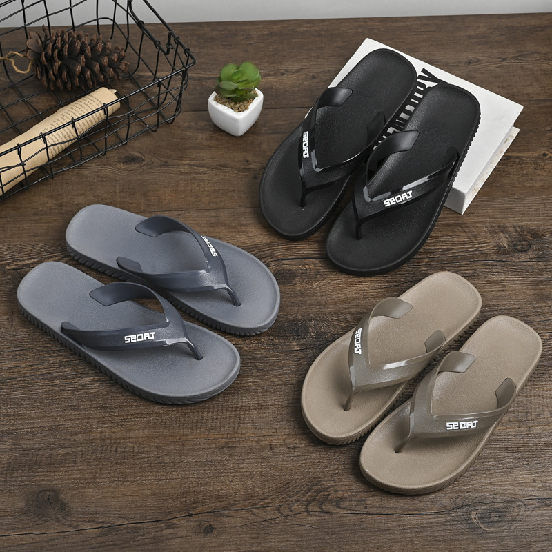 Men's Lightweight Waterproof Beach Flip-Flops 5