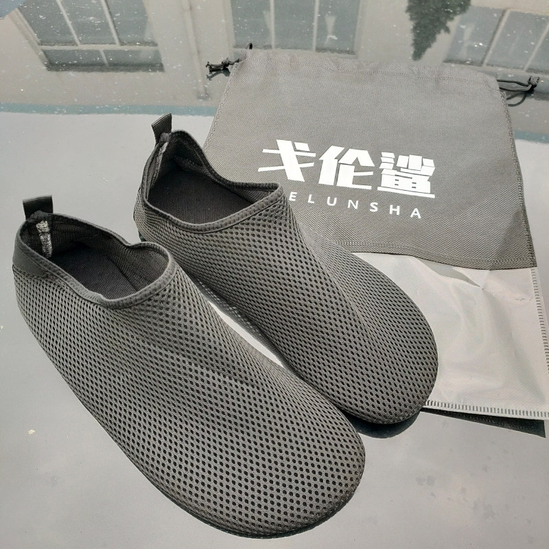 Unisex Breathable Lightweight Slip-On Casual Shoes detail 6