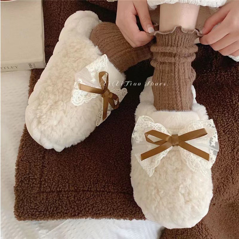 Pantuflas de felpa cálidas y cómodas para mujer con lazo fáciles de poner 3
