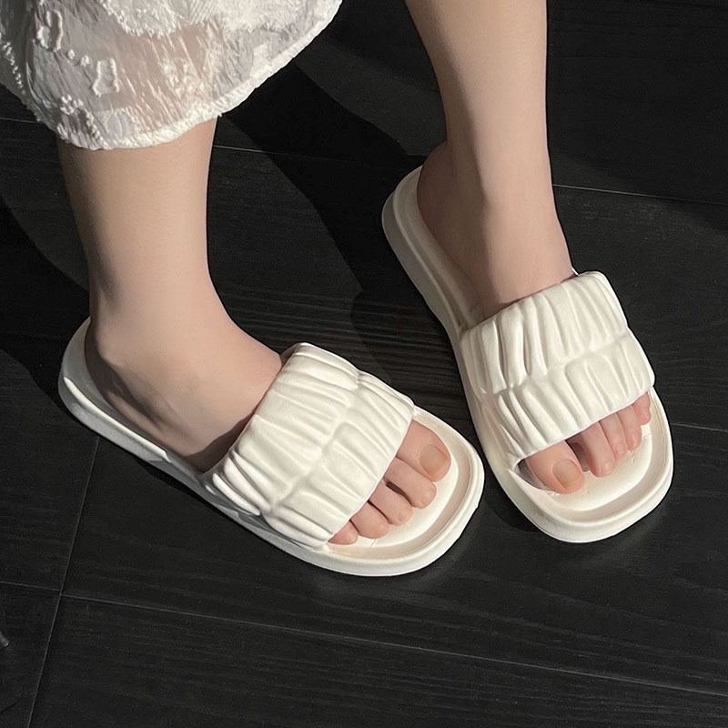 Pantofole a ciabatta da donna leggere e ammortizzate spuntate 3