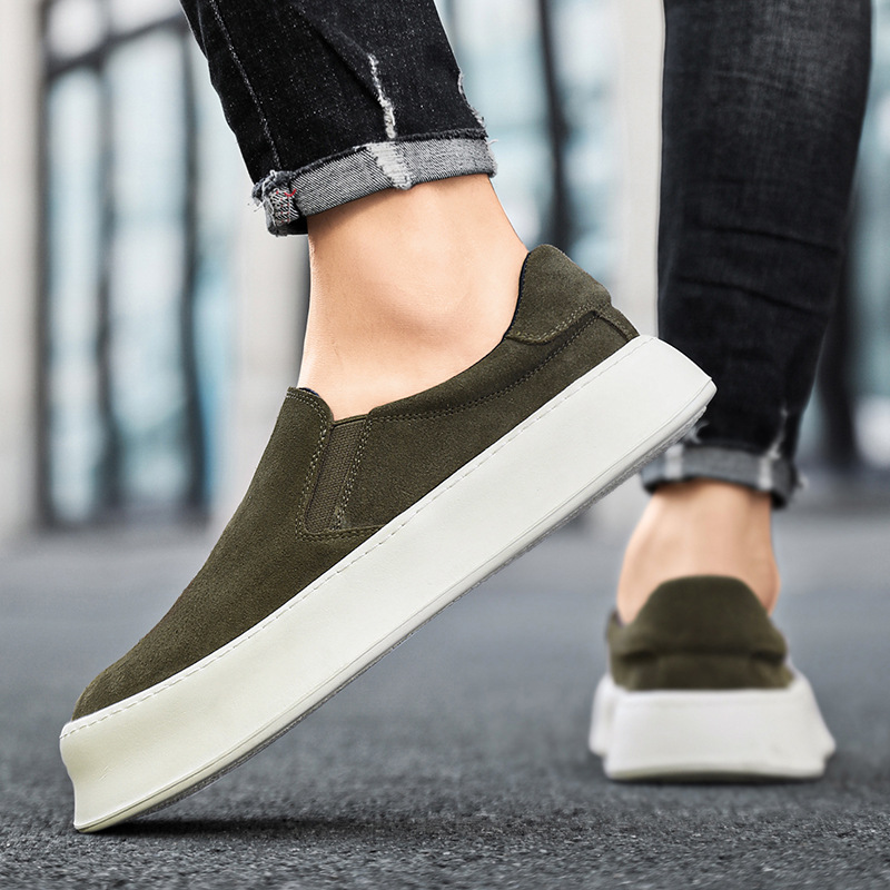 Herren Plateau-Slip-On-Freizeitschuhe aus Wildleder-Optik detail 9
