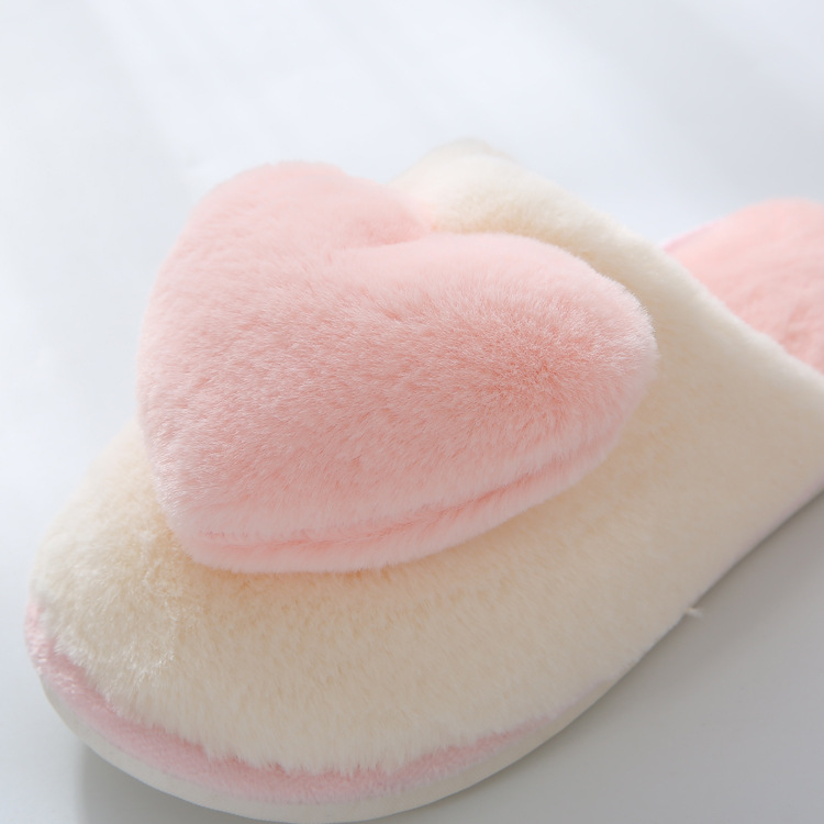 Chaussons douillets et chauds en peluche pour femmes 3