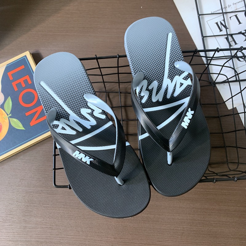 Men's Lightweight Quick-Dry Casual Beach Flip-Flops detail 8